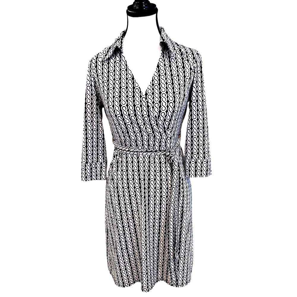 Laundry by Shelli Segal true wrap dress 3/4 sleeve black white geometric size 0